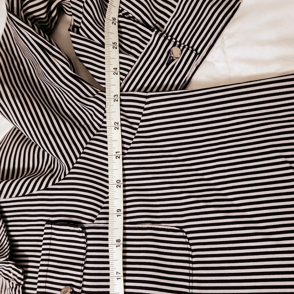 Notations Women's Button Down Shirt - Black/White Stripes - XL - Picture 9 of 11